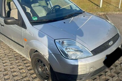 Ford Fiesta 175.000 km 1.899 € Murr 71711