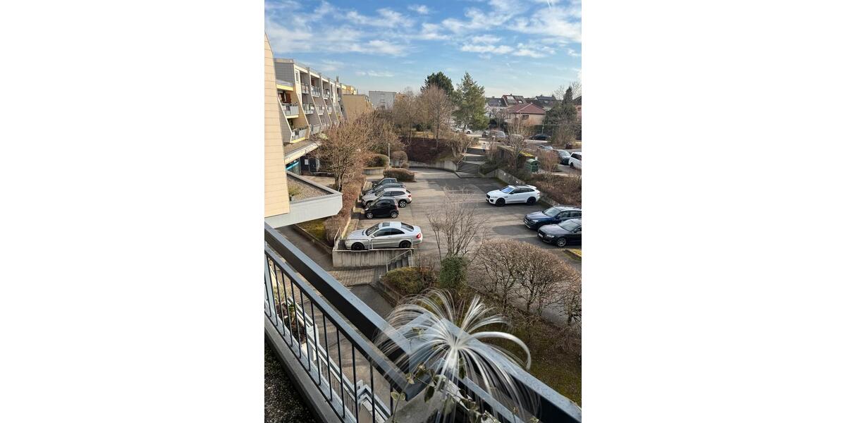 Privatverkauf: Gepflegte 2,5-Zi.-Whg. mit großem Sonnenbalkon +TG 2.5 zimmer