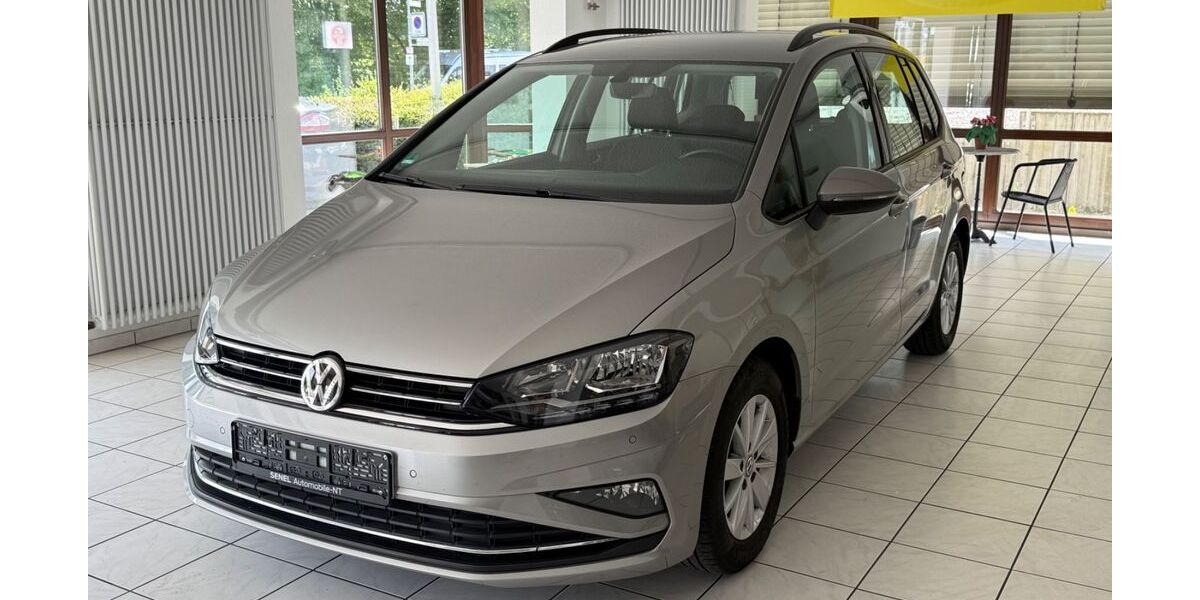 VW Golf Sportsvan 67.900 km 16.250 &euro; Nürtingen 72622
