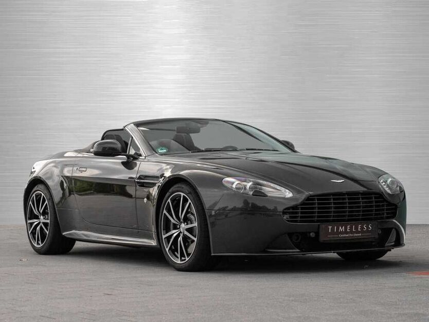 V8 Vantage