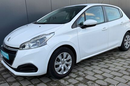 Peugeot 208 150.000 km 5.500 &euro; Holzgerlingen 71088