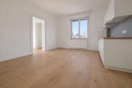 Zimmer Esslingen am Neckar Innenstadt - 3 Zimmer, 1.730&euro; | Angebot:26121611