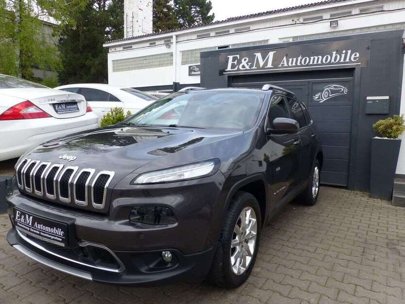 Jeep Cherokee 67.258 km 20.980 € Magstadt 71106