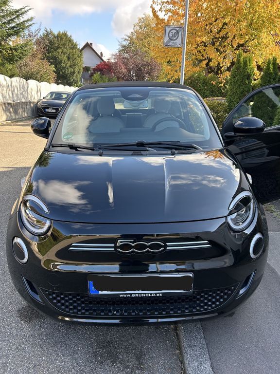 Fiat 500e 24.100 km 21.300 € Wolfschlugen 72649