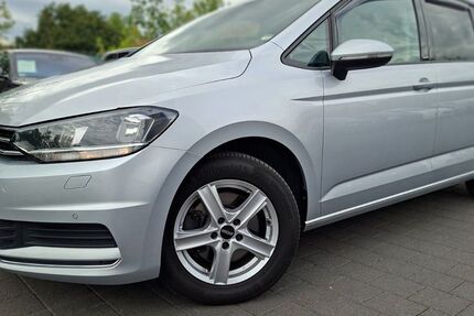 VW Touran 93.000 km 19.900 &euro; Tübingen 72072
