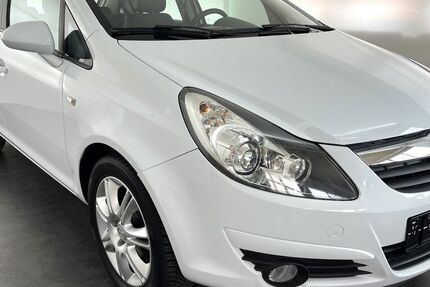 Opel Corsa 40.000 km 7.690 &euro; Metzingen 72555