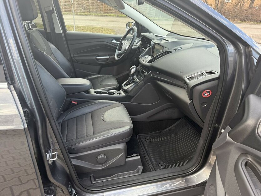 Ford Kuga II 2.0 TDCI 16V 4x4 Titanium 146.500 km 12.850 € Schorndorf 73614
