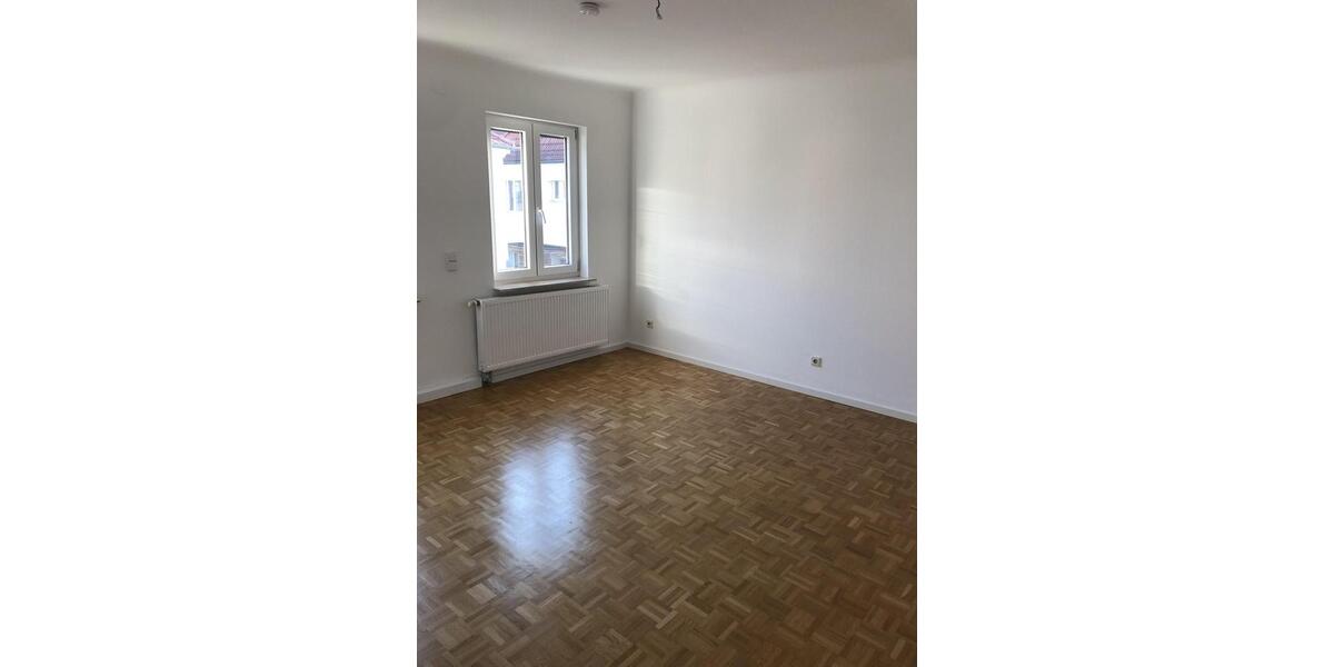 Doppelhaushälfte Fellbach Oeffingen - 6 Zimmer, 160 m&sup2;, 2.500&euro; | Angebot:26129547
