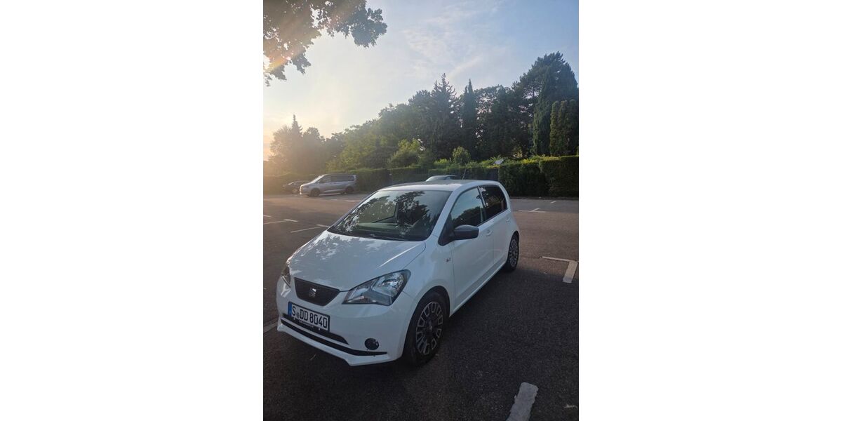 Seat Mii 97.000 km 5.800 &euro; Stuttgart 70372