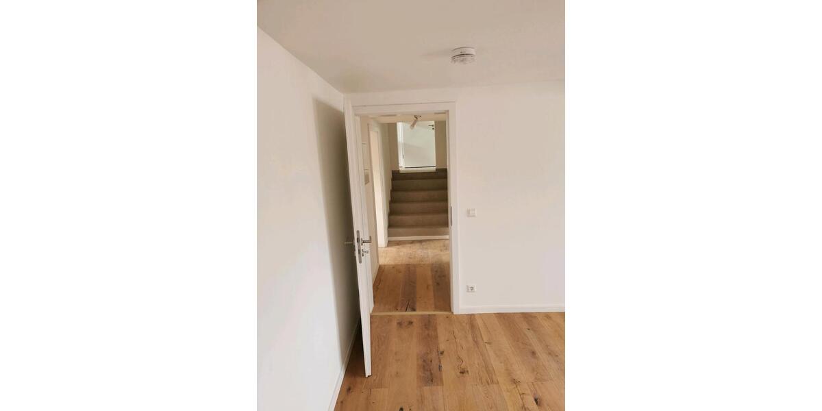 Maisonettenwohnung Stuttgart Mühlhausen - 2 Zimmer, 69 m&sup2;, 299.000&euro; | Angebot:26061312
