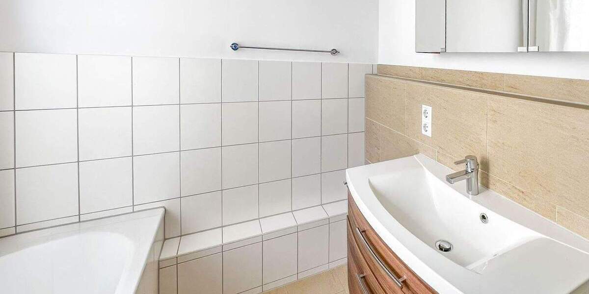 Mehrfamilienhaus, Wohnhaus Stuttgart / Degerloch Degerloch - 1 Zimmer, 316 m&sup2;, 1.800.000&euro; | Angebot:25797654