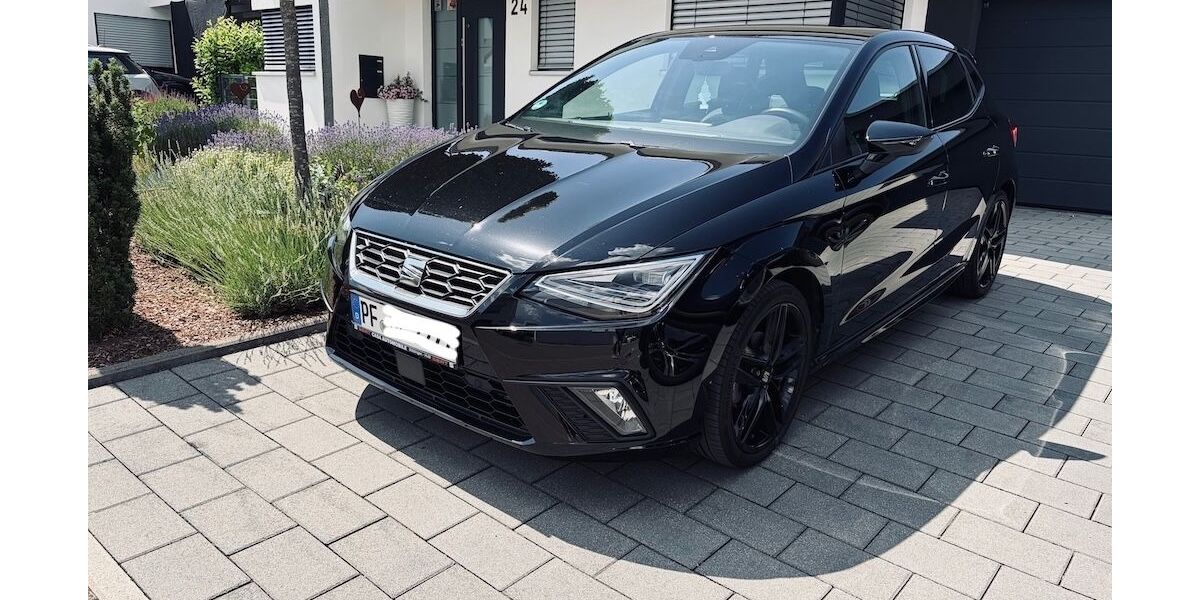 Seat Ibiza 33.900 km 19.700 &euro; Tiefenbronn 75233