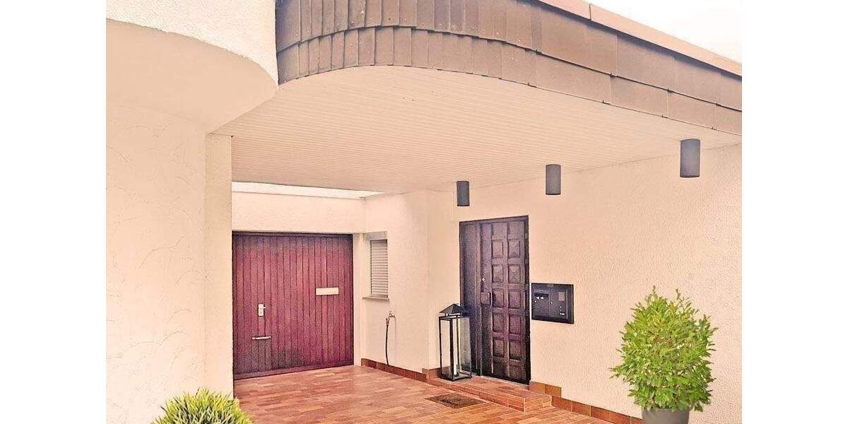 Einfamilienhaus Stuttgart Hoffeld - 5 Zimmer, 202 m&sup2;, 890.000&euro; | Angebot:25535430