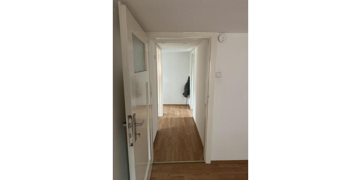 Doppelhaushälfte Stuttgart Vaihingen - 5 Zimmer, 128 m&sup2;, 1.750&euro; | Angebot:25157902