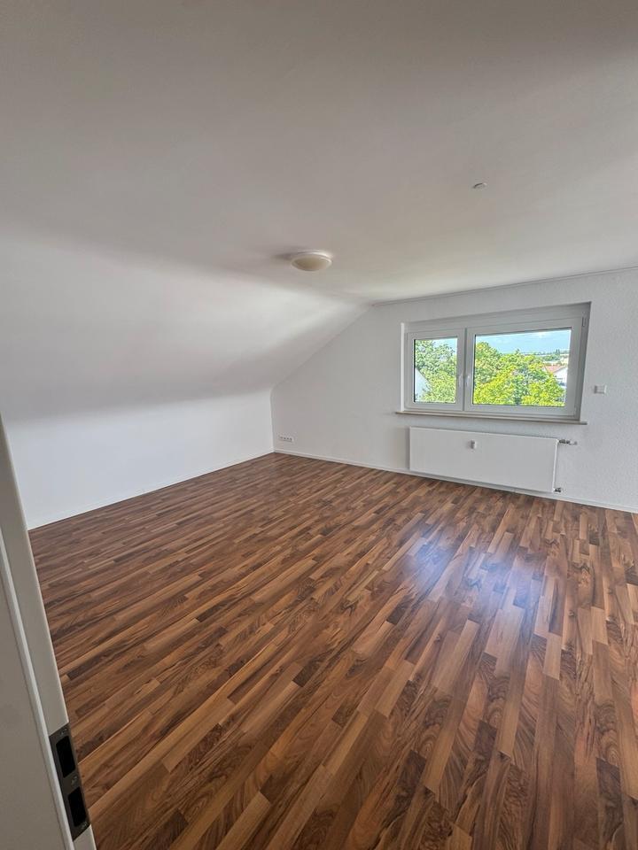 Top geschnittene & sanierte 3,5 Zimmer Wohnung in Gerlingen