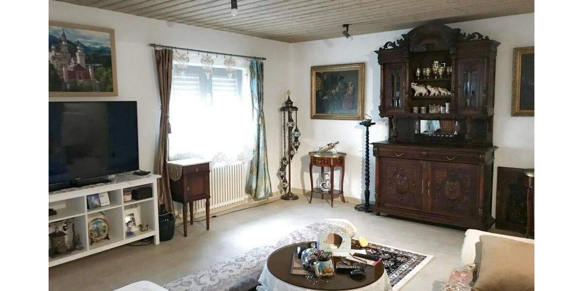 Mehrfamilienhaus, Wohnhaus Steinenbronn - 6 Zimmer, 190 m&sup2;, 2.650&euro; | Angebot:24873613