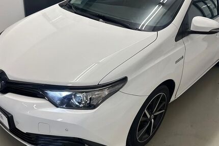 Toyota Auris 214.427 km 9.290 &euro; LEONBERG 71229