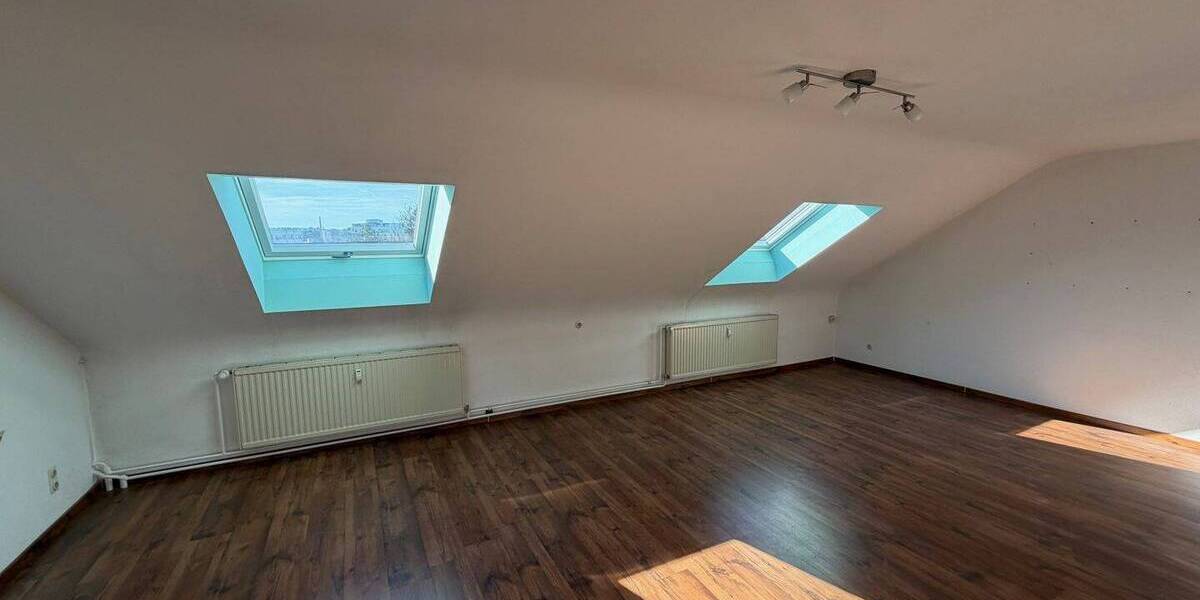 Etagenwohnung Böblingen - 3 Zimmer, 92 m&sup2;, 349.000&euro; | Angebot:26201951