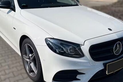 Mercedes-Benz E 300 181.000 km 18.999 &euro; Ditzingen 71254