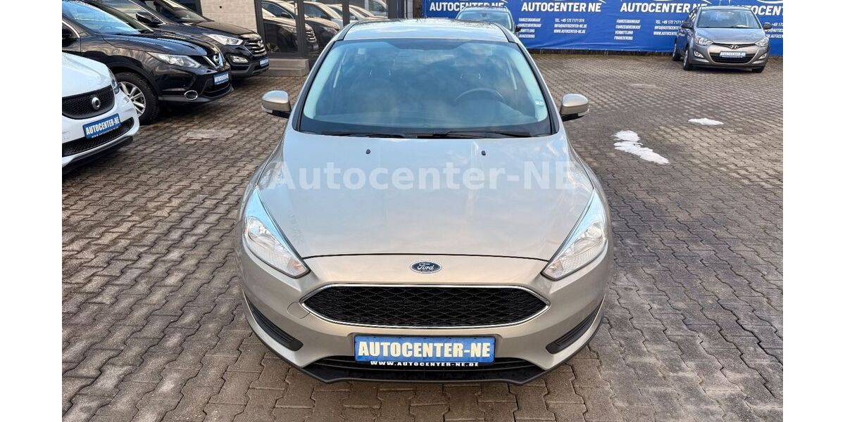 Ford Focus 114.000 km 5.750 &euro; Kirchheim Unter Teck 73230