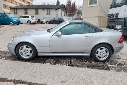 Mercedes SLK 230