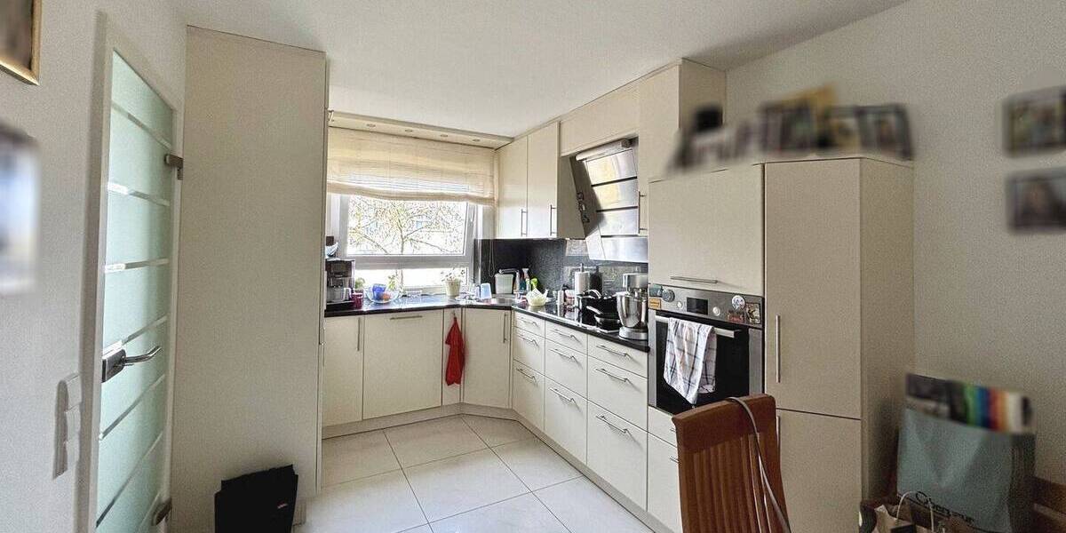 Reihenmittelhaus Stuttgart Hofen - 5 Zimmer, 130 m&sup2;, 480.000&euro; | Angebot:25909036