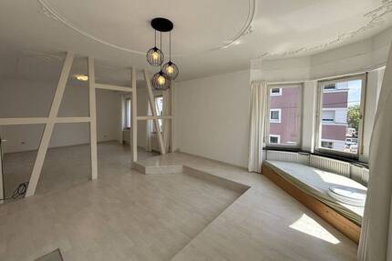 Wohnung Stuttgart / Zuffenhausen Zuffenhausen - 2 Zimmer, 84 m&sup2;, 930&euro; | Angebot:26361618