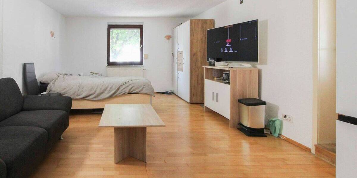 Doppelhaushälfte Stuttgart Weilimdorf - 7 Zimmer, 170 m&sup2;, 399.000&euro; | Angebot:26752527
