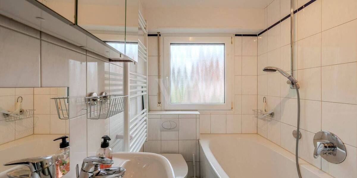 Mehrfamilienhaus, Wohnhaus Stuttgart / Stammheim Stammheim - 1 Zimmer, 202 m&sup2;, 1.100.000&euro; | Angebot:23957167