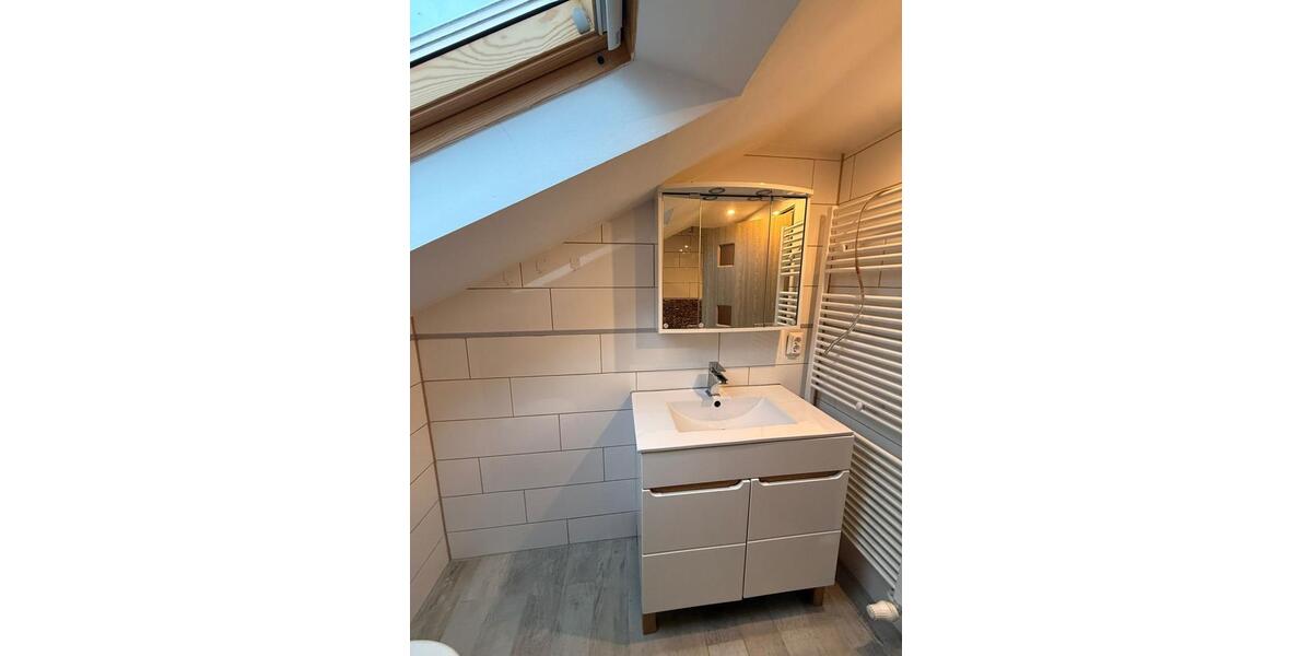Dachgeschoßwohnung Waiblingen Bittenfeld - 1.5 Zimmer, 50 m&sup2;, 1.000&euro; | Angebot:25421280