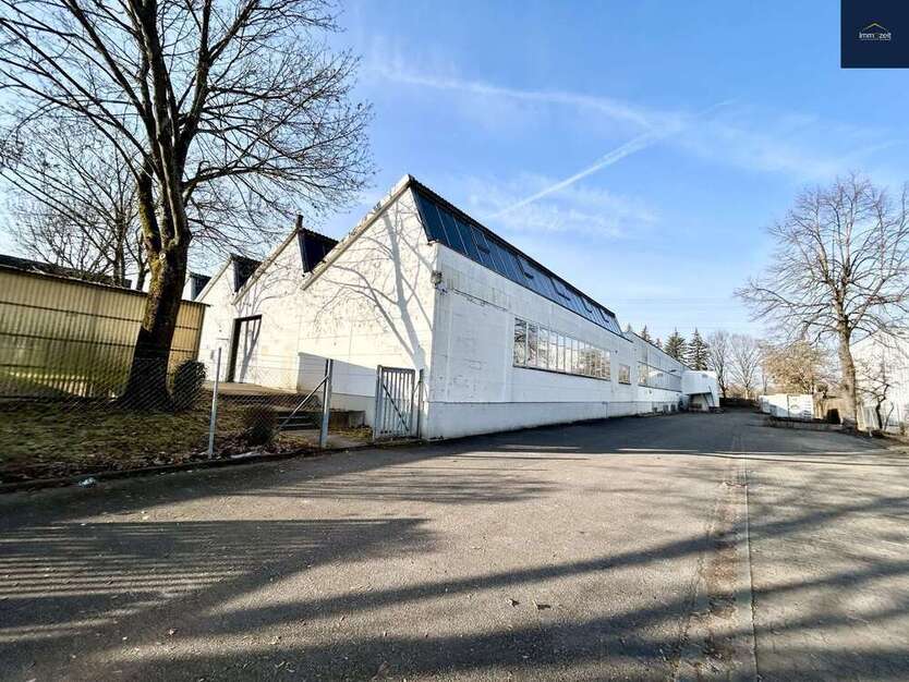 Halle in Freiberg am Neckar 2.650.000 € 3472 m²