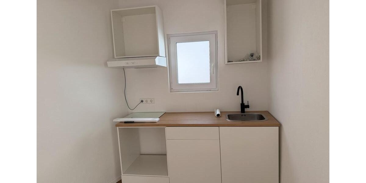 Erdgeschoßwohnung Stuttgart Luginsland - 1 Zimmer, 15 m&sup2;, 800&euro; | Angebot:26416027