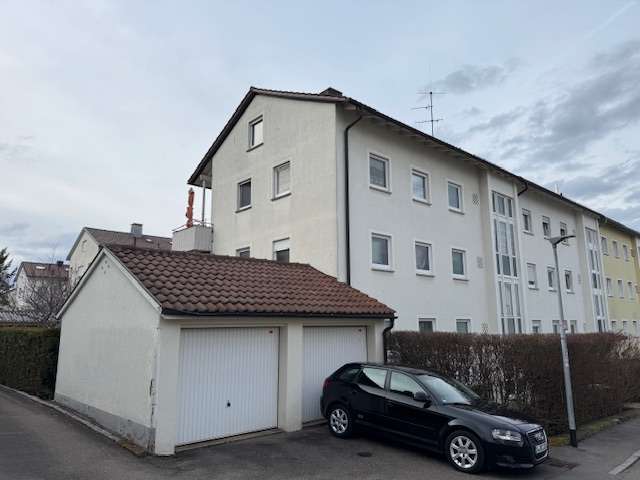 Haus zum Kaufen in Fellbach 699.000 € 252 m² 11 zimmer