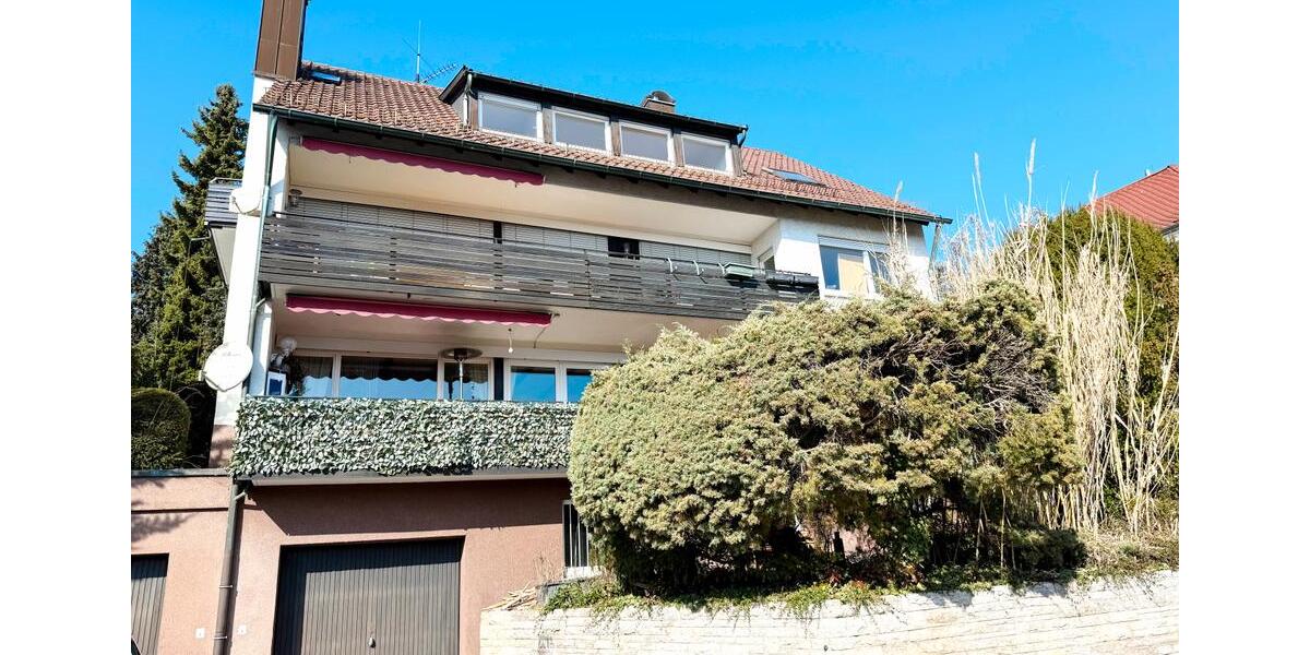 Dachgeschoßwohnung Stuttgart Botnang - 3 Zimmer, 93 m&sup2;, 1.150&euro; | Angebot:25414797