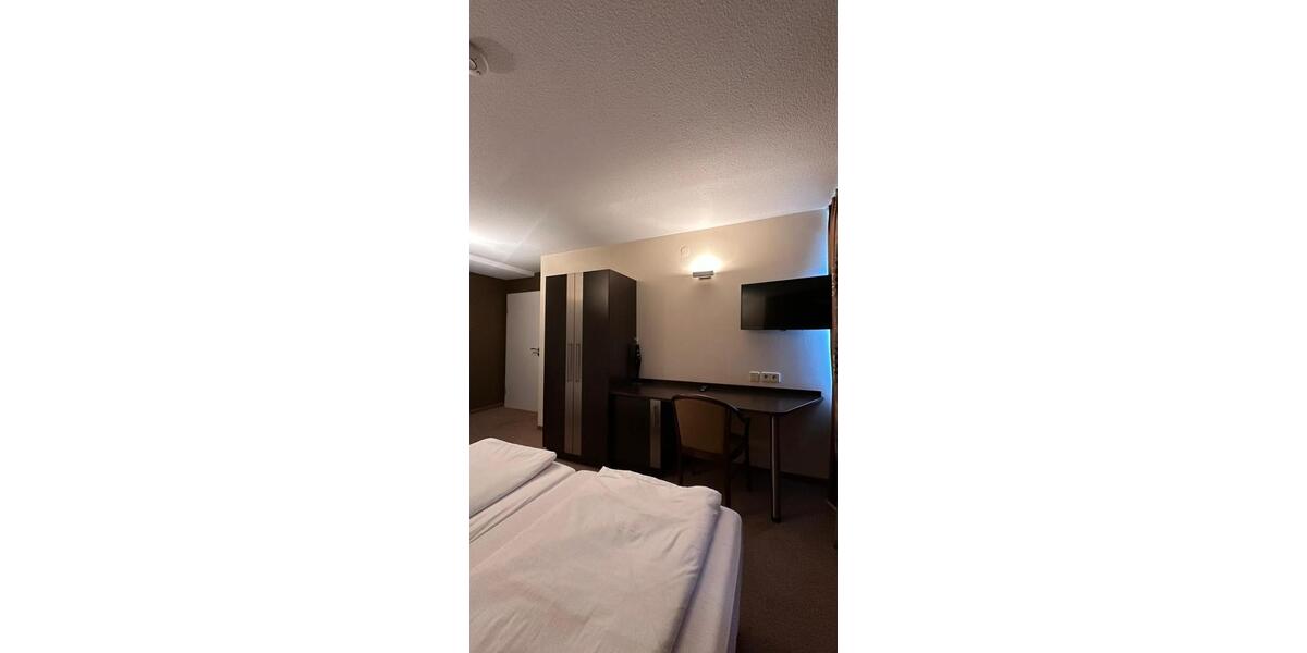 Etagenwohnung Ostfildern - 1 Zimmer, 1 m&sup2;, 650&euro; | Angebot:23233323