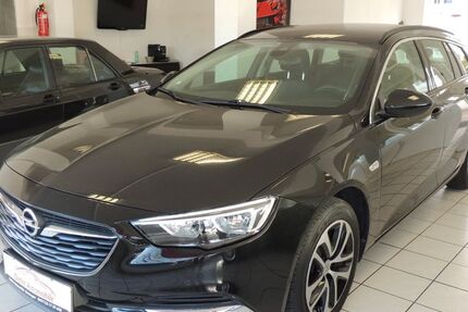 Opel Insignia 89.000 km 11.490 &euro; Metzingen 72555