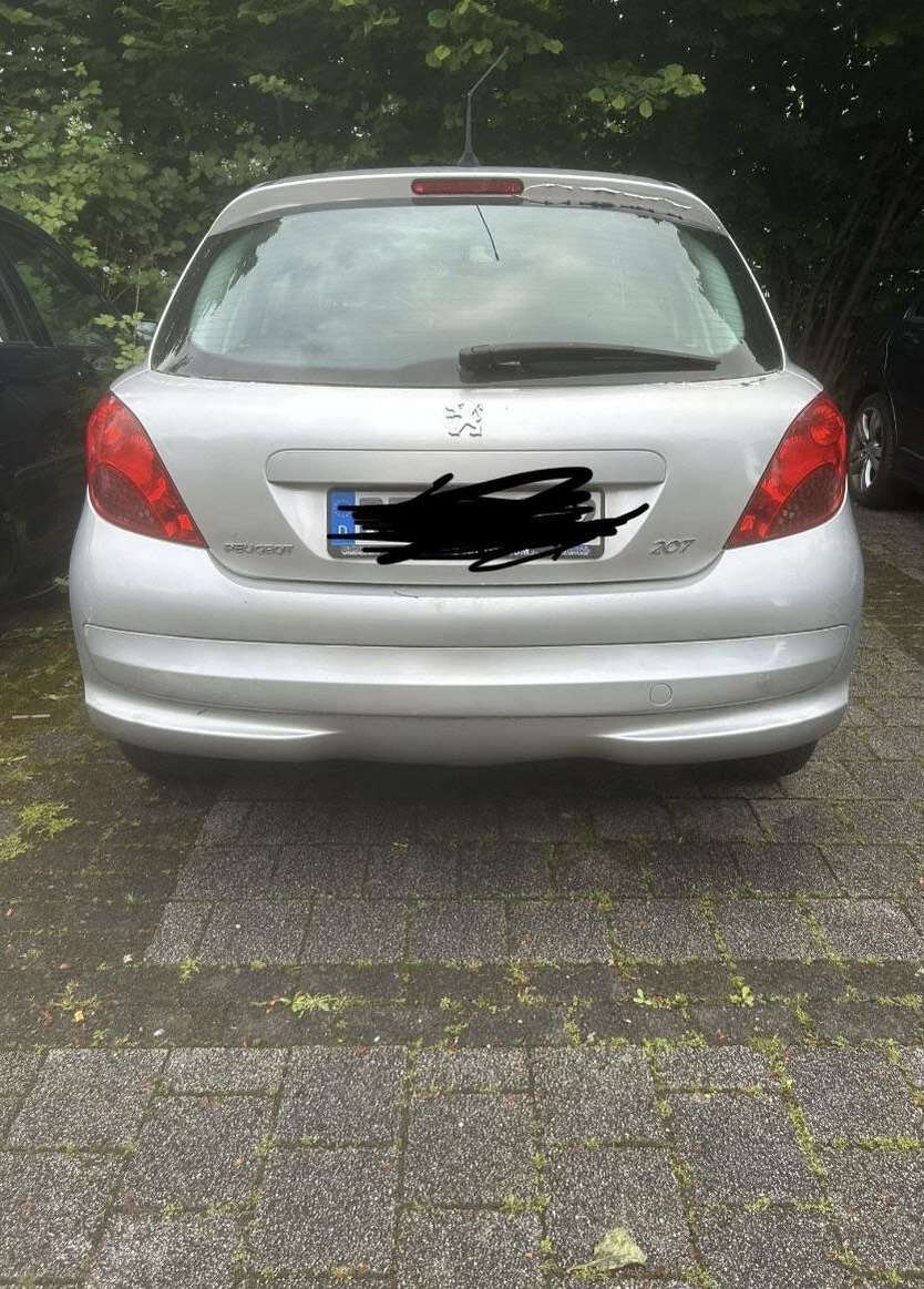 Peugeot 207 170.000 km 1.100 € reutlingen 72764