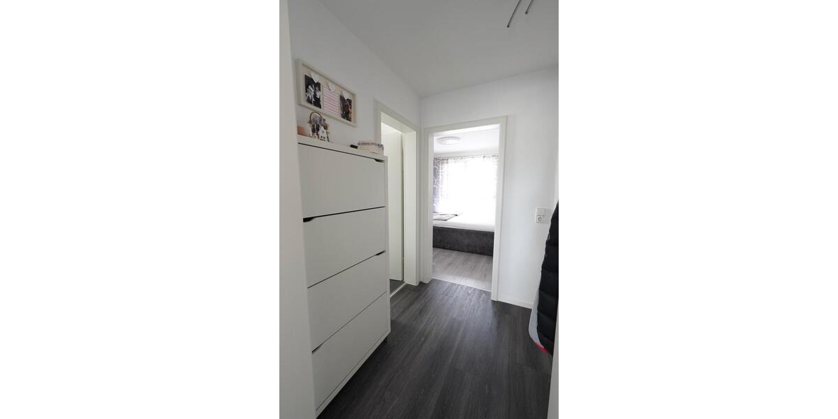 Hochparterre Stuttgart Neuwirtshaus - 2.5 Zimmer, 55 m&sup2;, 320.000&euro; | Angebot:27207943