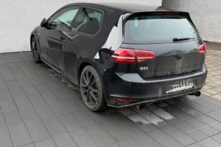 VW Golf 110.000 km 15.950 &euro; Remshalden 73630