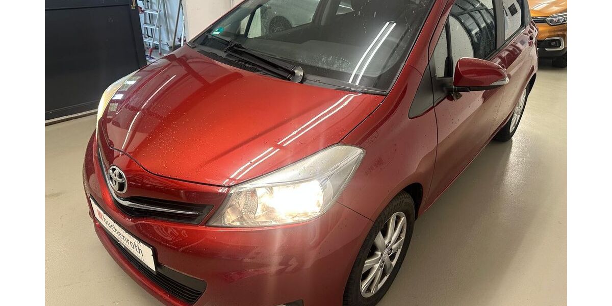 Toyota Yaris 219.867 km 3.390 &euro; LEONBERG 71229