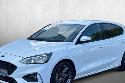 Ford Focus 27.071 km 16.990 &euro; Ludwigsburg 71636