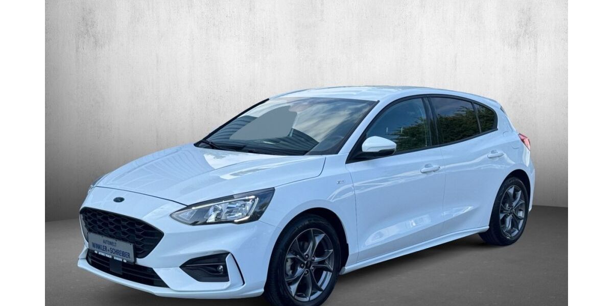 Ford Focus 27.071 km 16.990 &euro; Ludwigsburg 71636