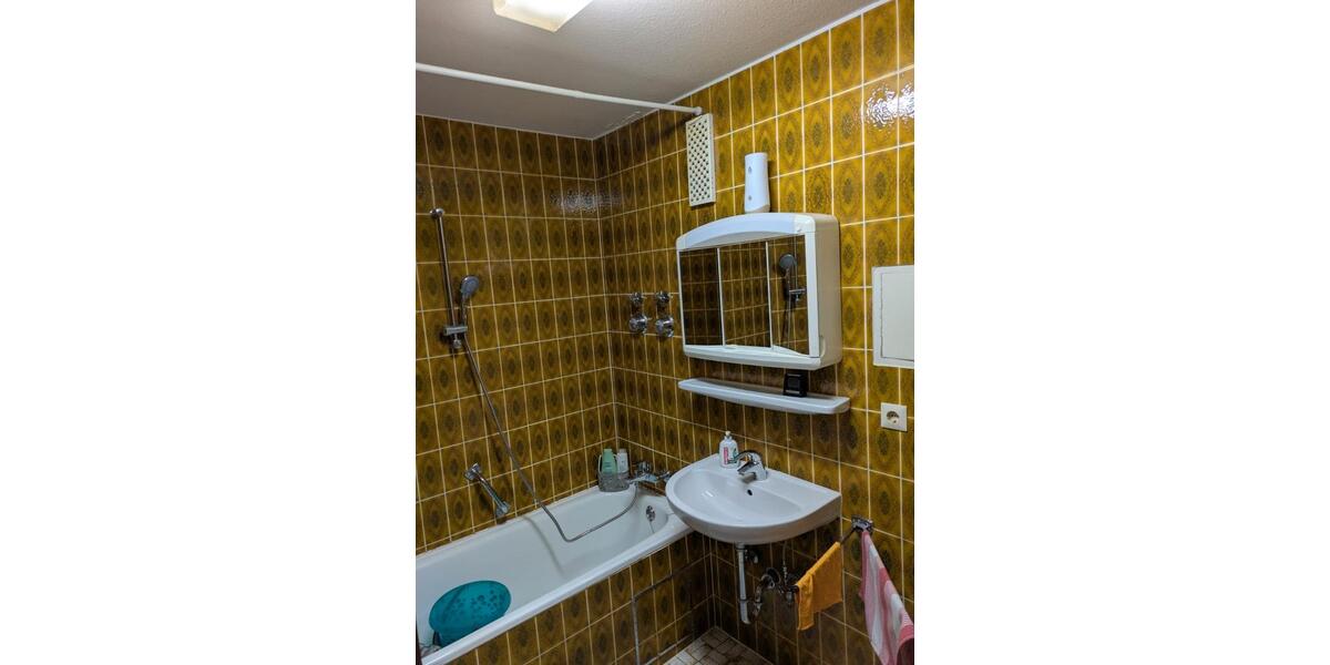 Etagenwohnung Baltmannsweiler - 2.5 Zimmer, 61 m&sup2;, 163.000&euro; | Angebot:26869559