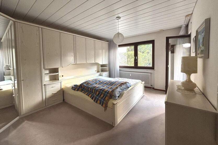 2 - Zimmer - Wohnung mit Balkon und Tiefgaragenstellplatz 2 zimmer