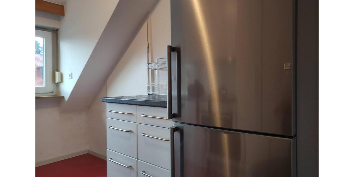 Dachgeschoßwohnung Stuttgart Stuttgart-West - 3 Zimmer, 82 m&sup2;, 1.250&euro; | Angebot:26036412