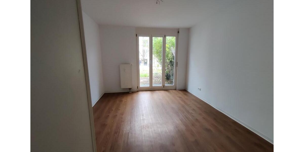 Erdgeschoßwohnung Esslingen am Neckar Hegensberg - 4 Zimmer, 92 m&sup2;, 1.174&euro; | Angebot:26664680