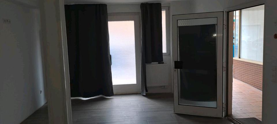 Einfamilienhaus Nürtingen - 13 Zimmer, 210 m&sup2;, 430.000&euro; | Angebot:27226507