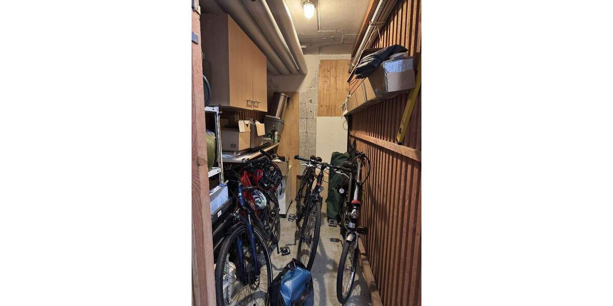 Etagenwohnung Böblingen - 3 Zimmer, 80 m&sup2;, 299.000&euro; | Angebot:25836389