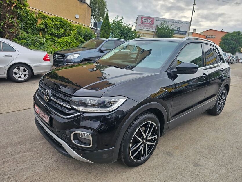 VW T-Cross 129.000 km 18.000 € Stuttgart 70469