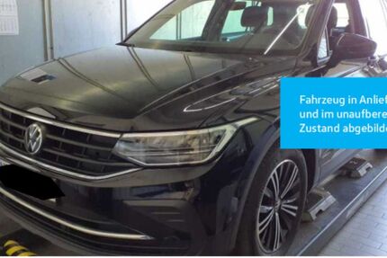 VW Tiguan 54.391 km 29.930 &euro; Stuttgart-Wangen 70188